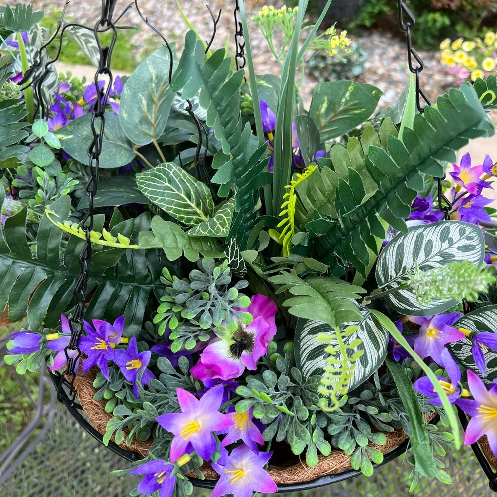 3 Beautiful Handmade Flower Baskets!💕 - Picture 3 of 4